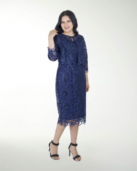 VESTIDO TE ENTALLADO CON SACO CORTO