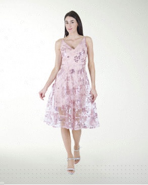 VESTIDO CC ESCOTE EN V DE TELA BORDADA