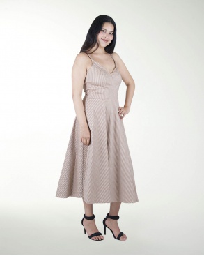 VESTIDO TE FALDA AMPLIA CON CRUCE  EN TIRANTES