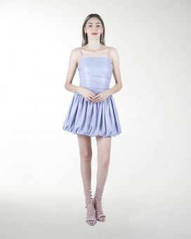 VESTIDO AN STRAPLESS PLISADO EN LA FALDA