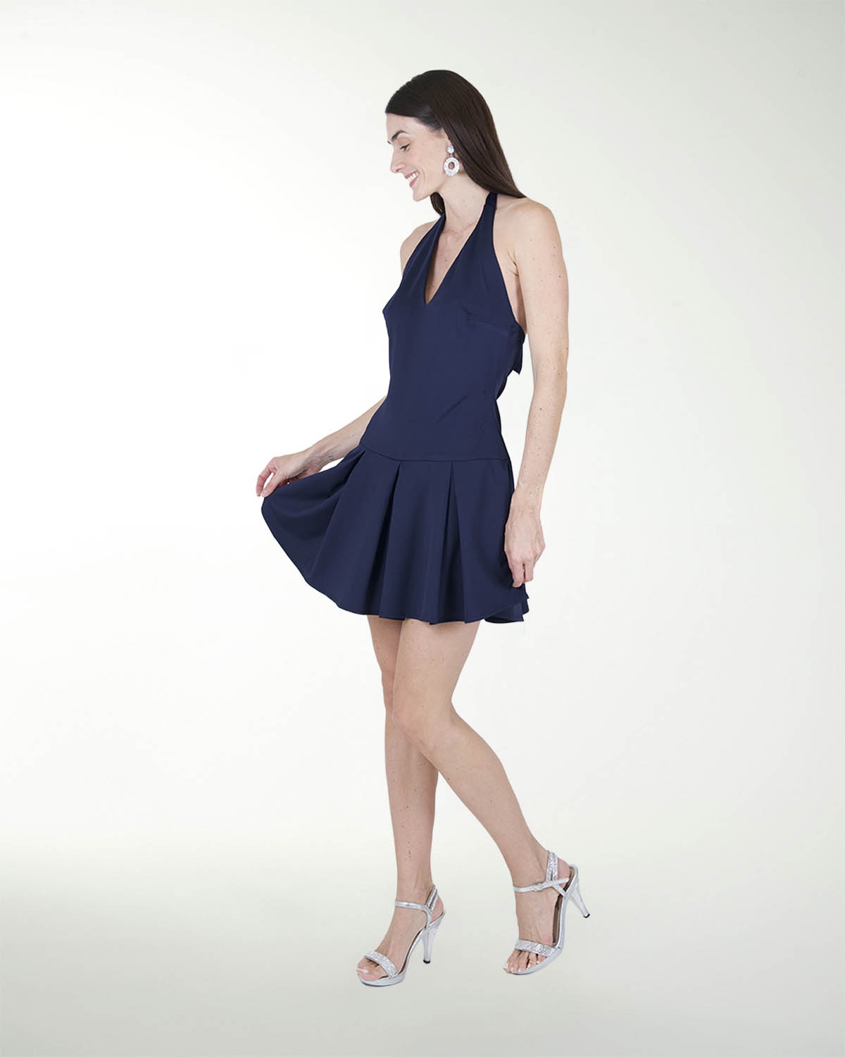VESTIDO AN HALTER CON TABLONES