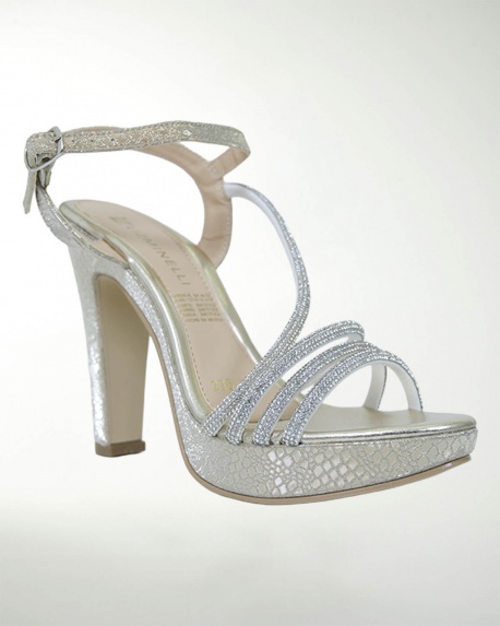 ZAPATO DE FIESTA CON DESTELLOS DE BRILLO