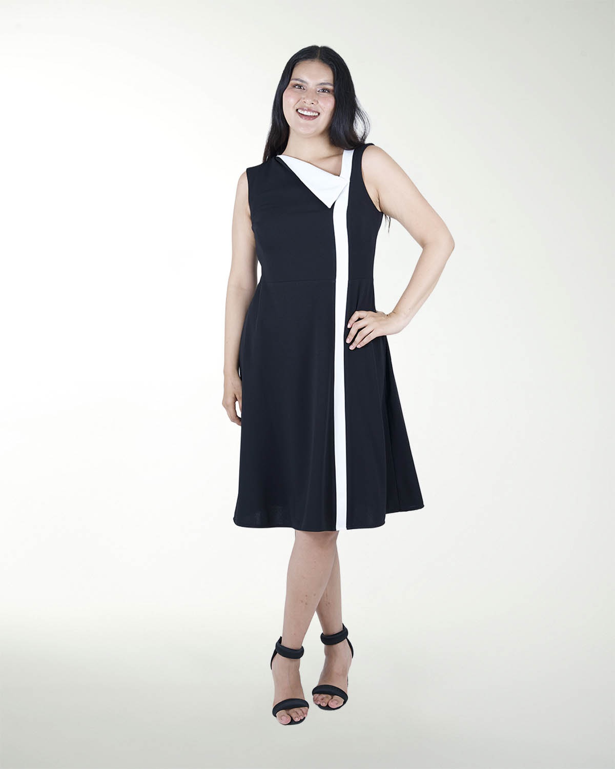 VESTIDO TV ESCOTE DIAGONAL CON VIVOS