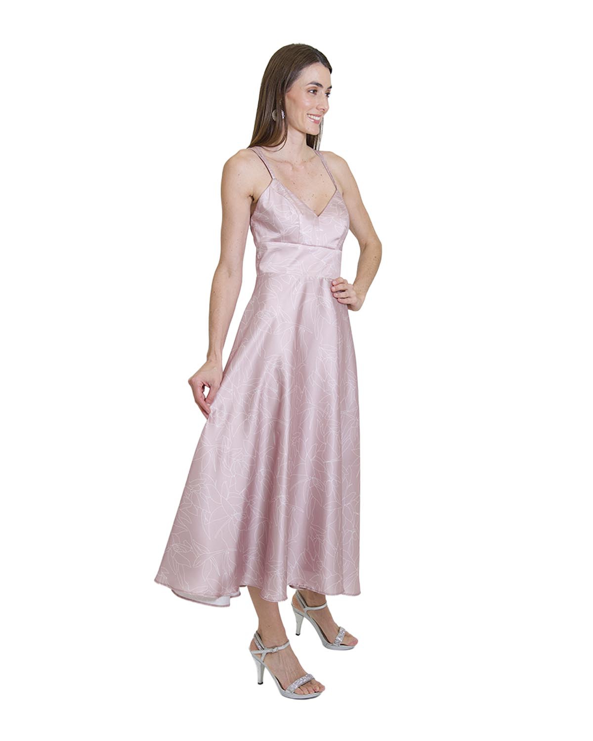 VESTIDO DA ESCOTE EN LA ESPALDA