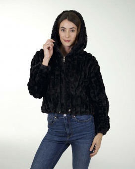 CHAQUETA CON GORRO