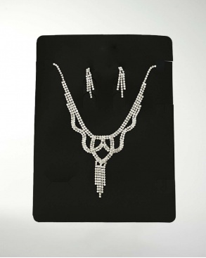 JUEGO DE COLLAR CON ARETE